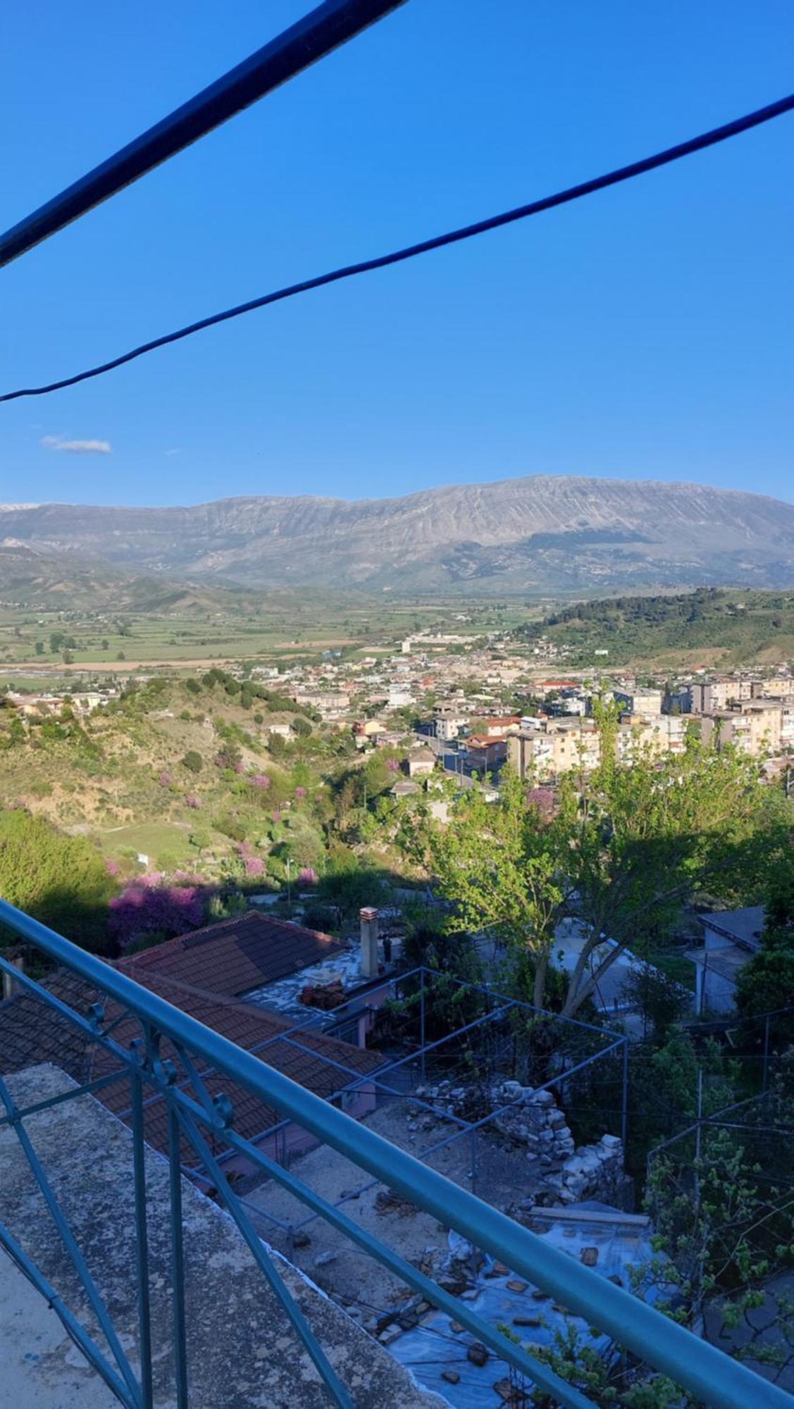 Relax Camping Gjirokastër Екстериор снимка