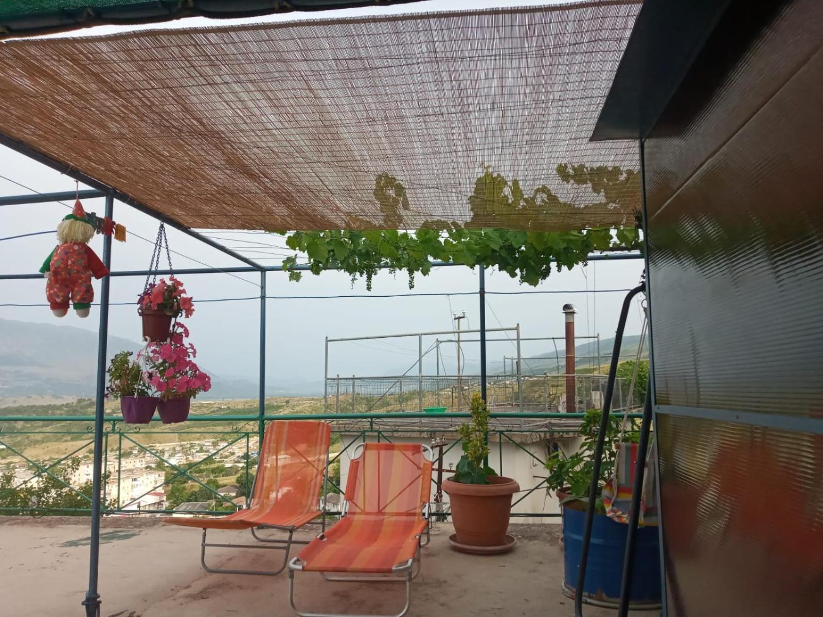 Relax Camping Gjirokastër Екстериор снимка