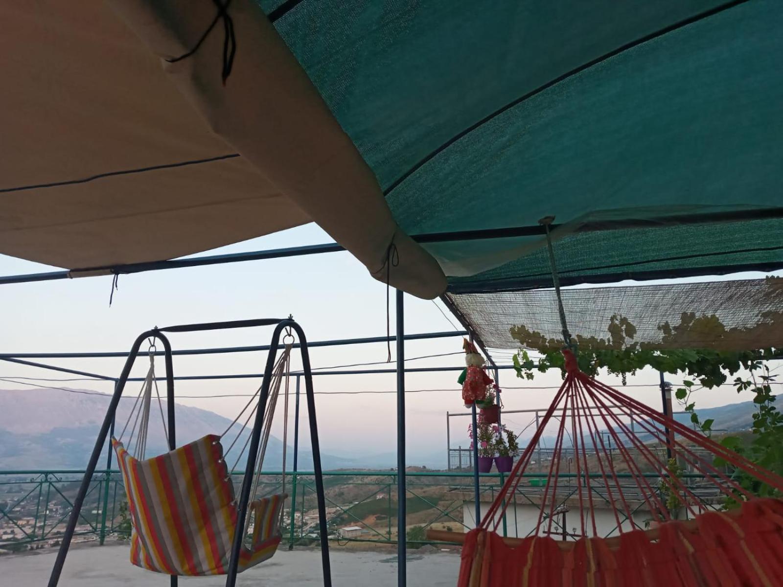 Relax Camping Gjirokastër Екстериор снимка