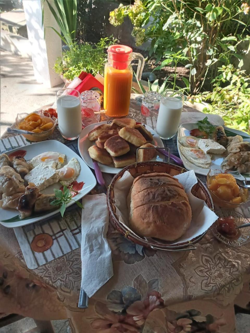 Relax Camping Gjirokastër Екстериор снимка